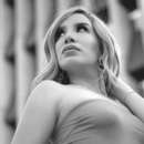 Well Endowed Shemale is beautiful Manhattan 32